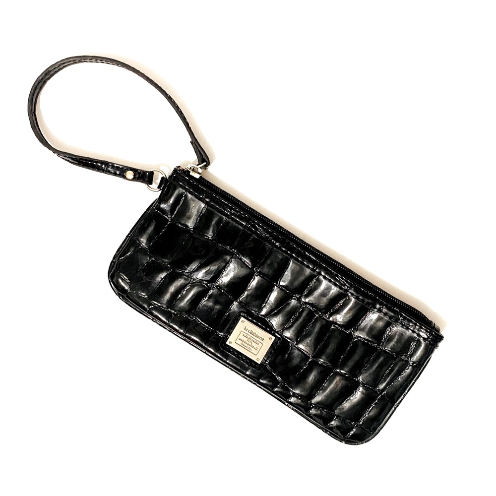 2/$10-Liz Claiborne wristlet/clutch croc black